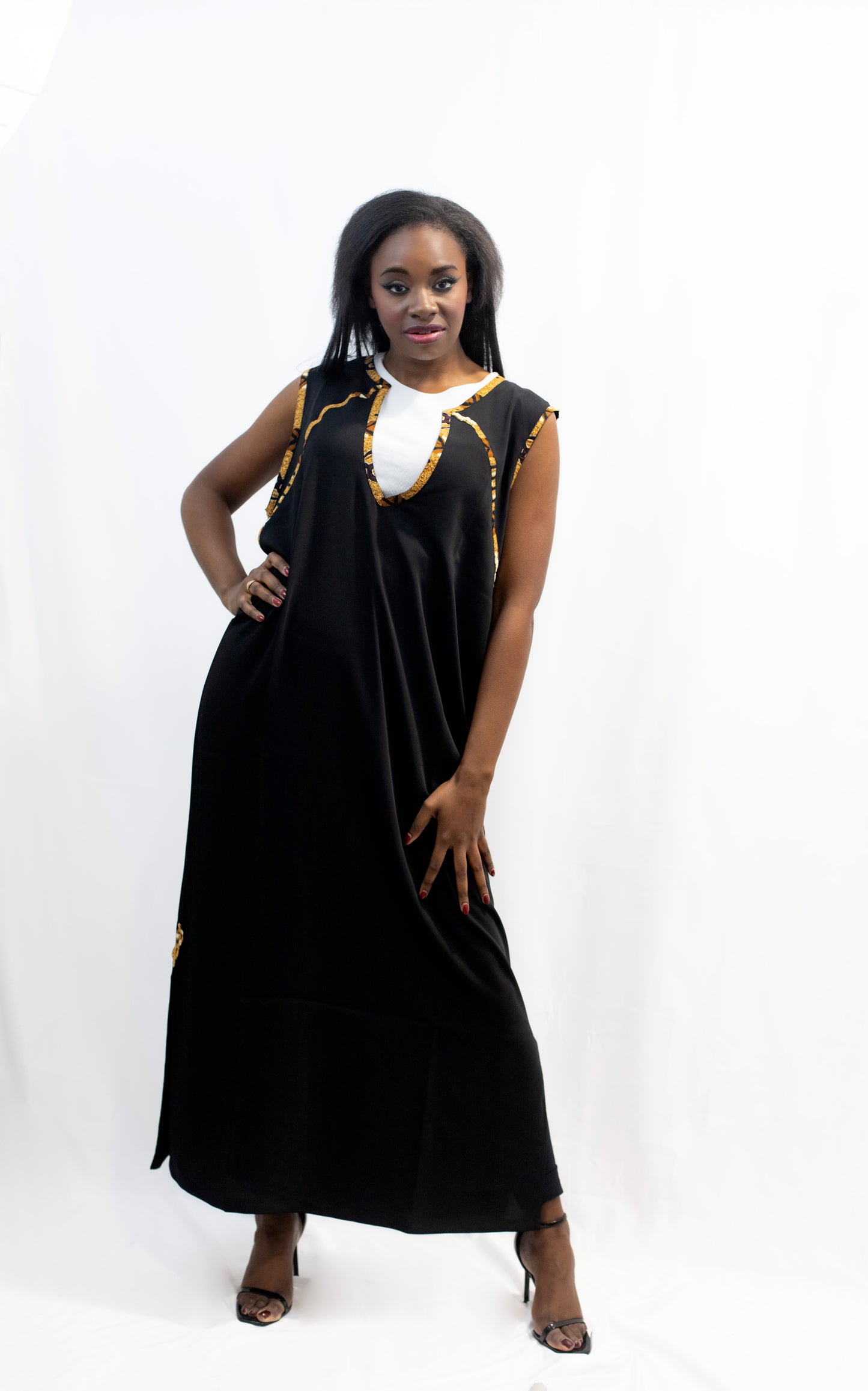 Ensemble 2 en 1 Longue robe sans manches en Crêpe et poncho en Cachemire