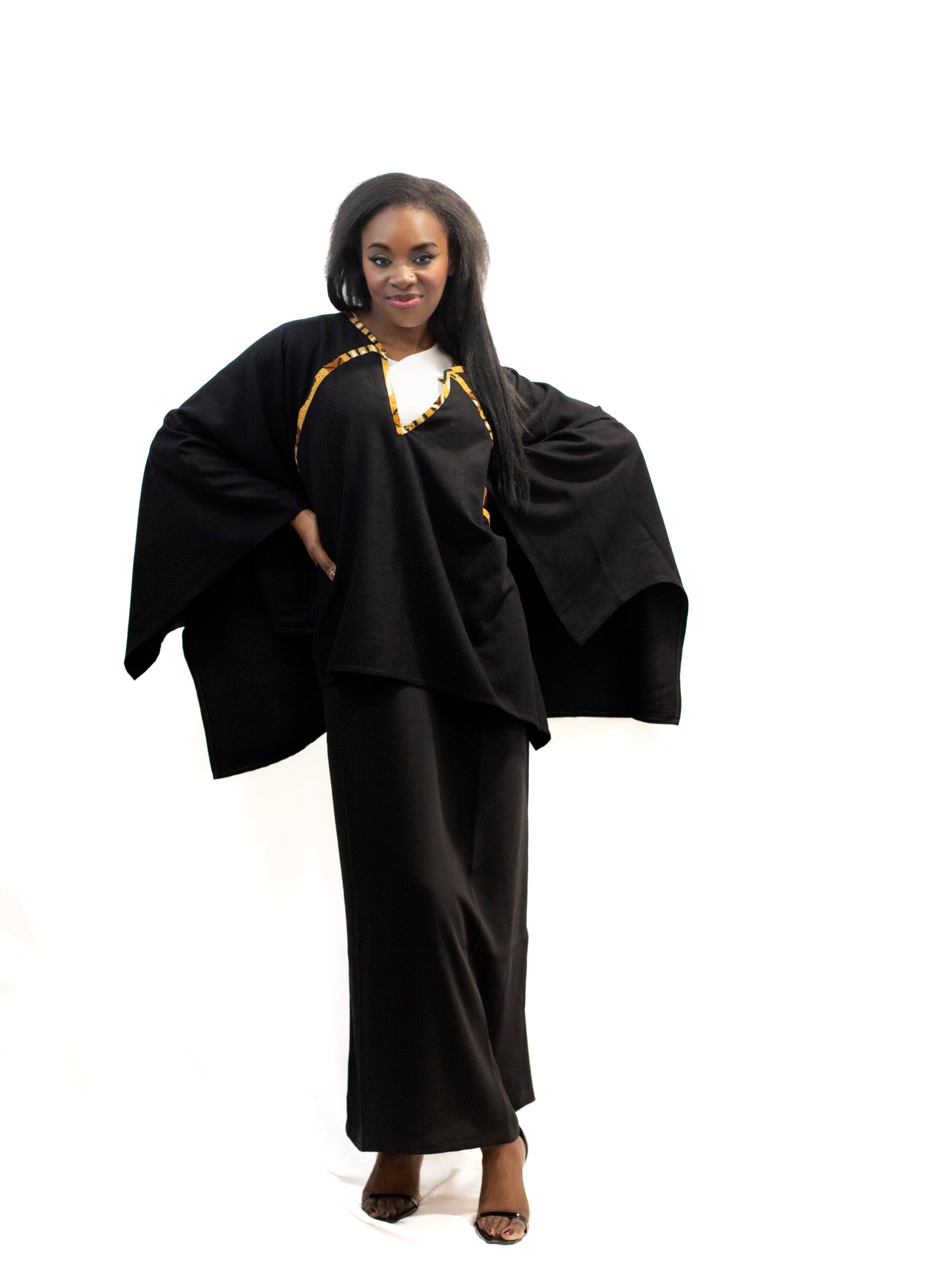 Ensemble 2 en 1 Longue robe sans manches en Crêpe et poncho en Cachemire