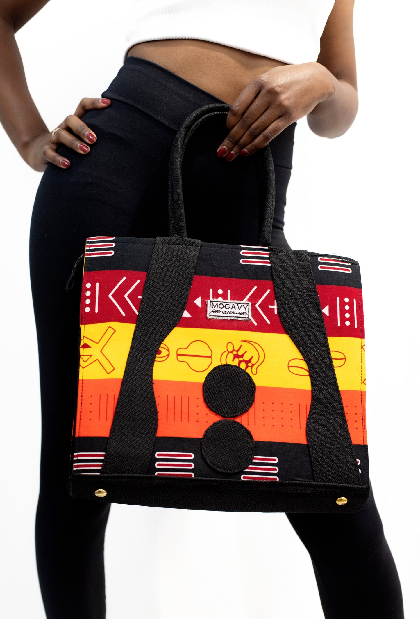 Sac à Main en Pagne Africain avec Motifs Traditionnels - Confection artisanale.