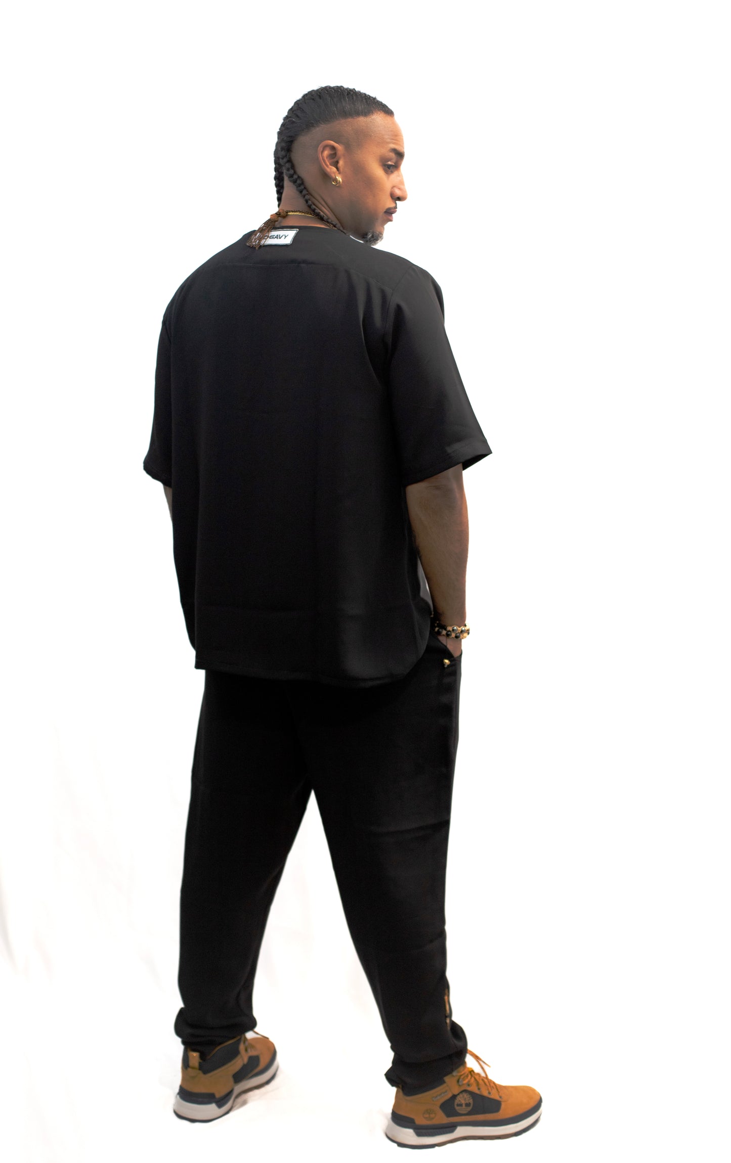 Ensemble chemise manches courtes et pantalon noir en crêpe