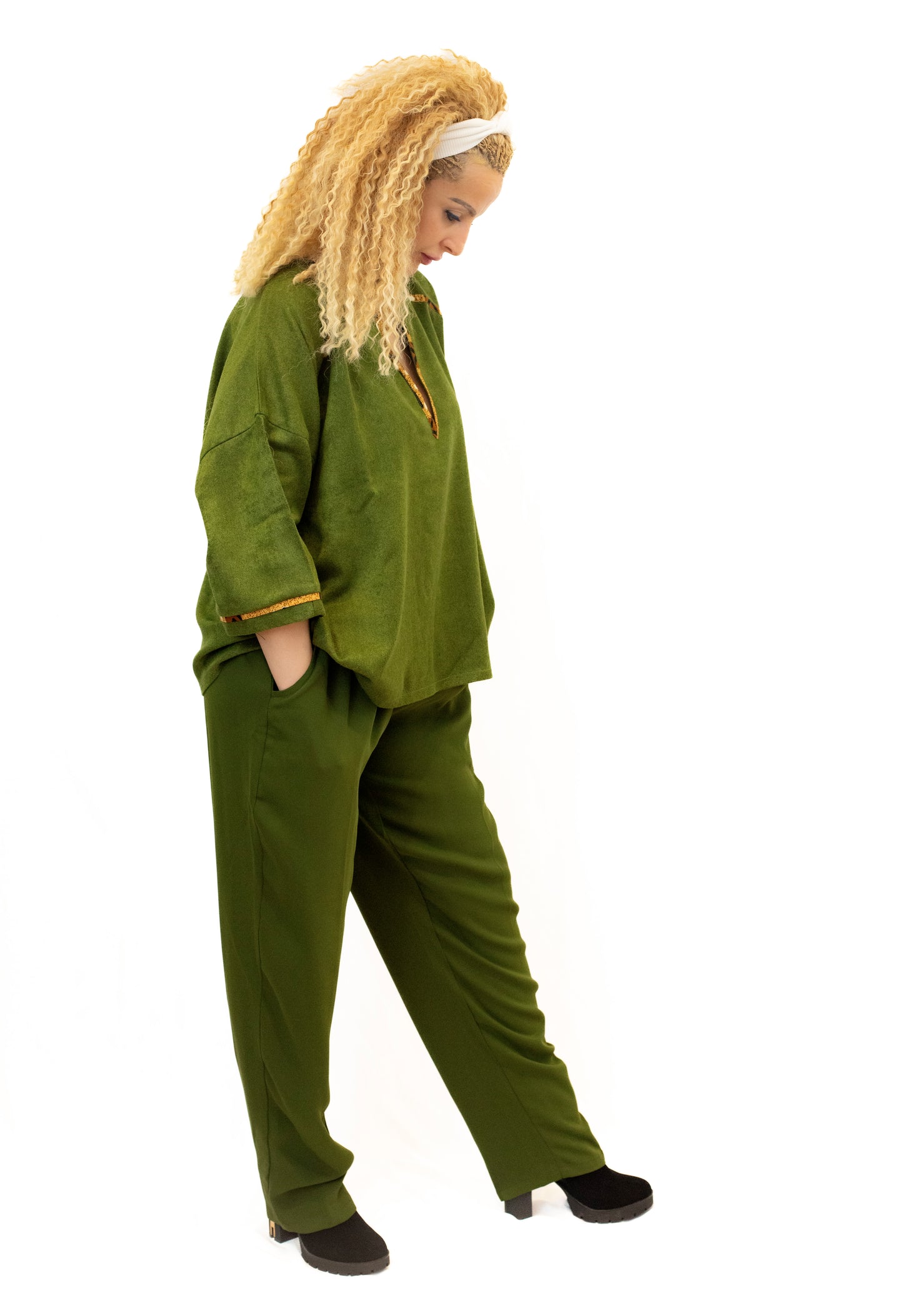 Ensemble Haut et Pantalon – Mariage de Cachemire & Crêpe, confection artisanale.