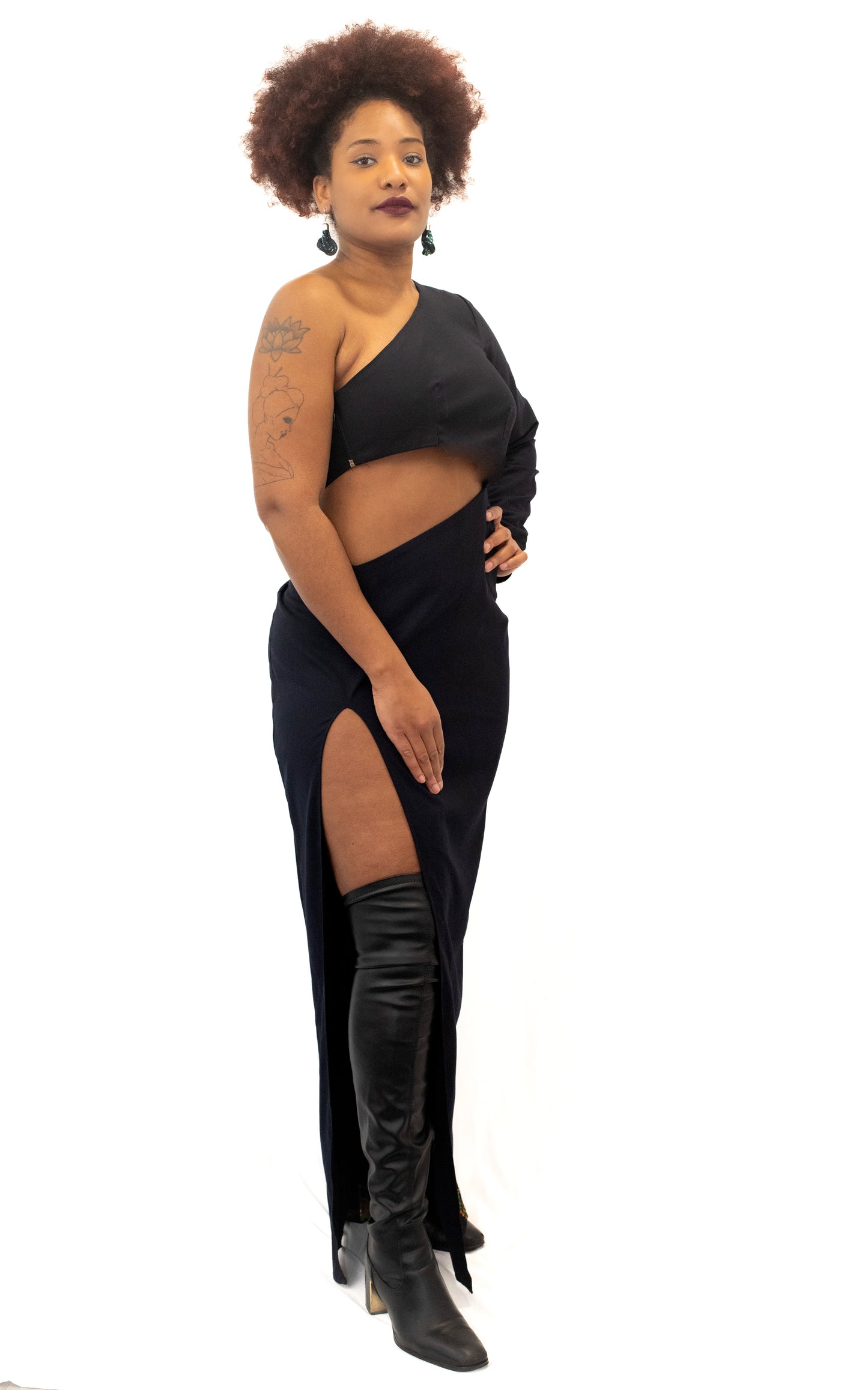 Robe Asymétrique – "Bold Elégance"