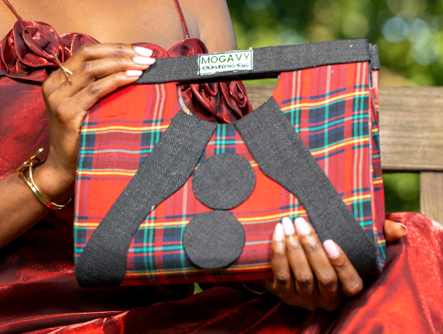 Pochette femme "rouge tradition" en madras
