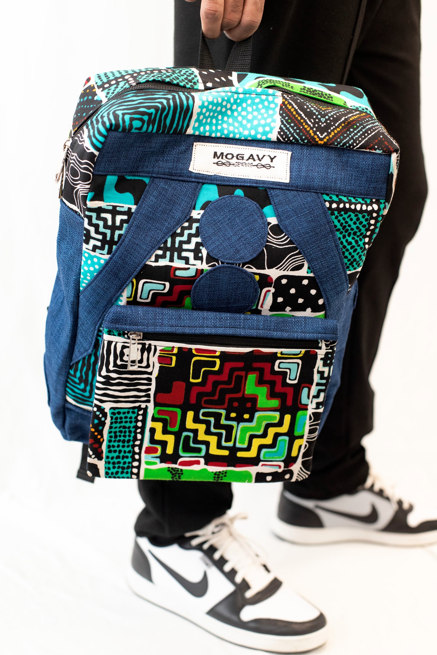 Sac à dos unisexe en pagne africain - Confection artisanale.