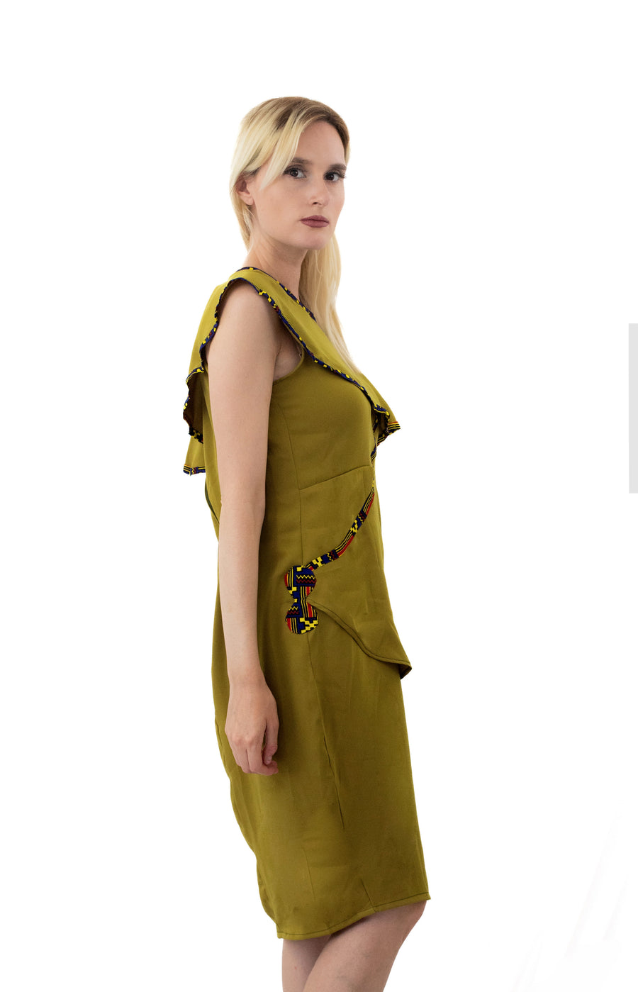 Robe élégante avec design unique