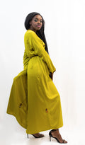 Robe caftan croisée verte avec touche de pagne africain