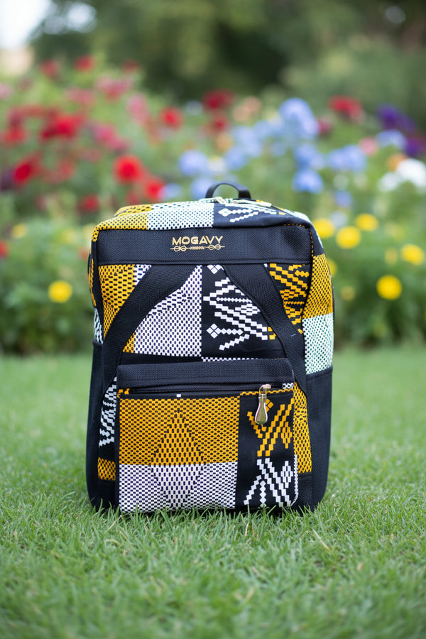 Sac à dos en tissu traditionnel, l'élégance artisanale au quotidien