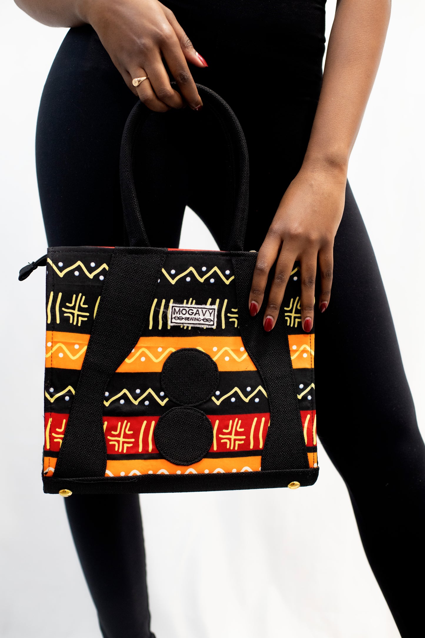 Sac à Main en Pagne Africain avec Motifs Traditionnels - Collection artisanale MOGAVY SEWING