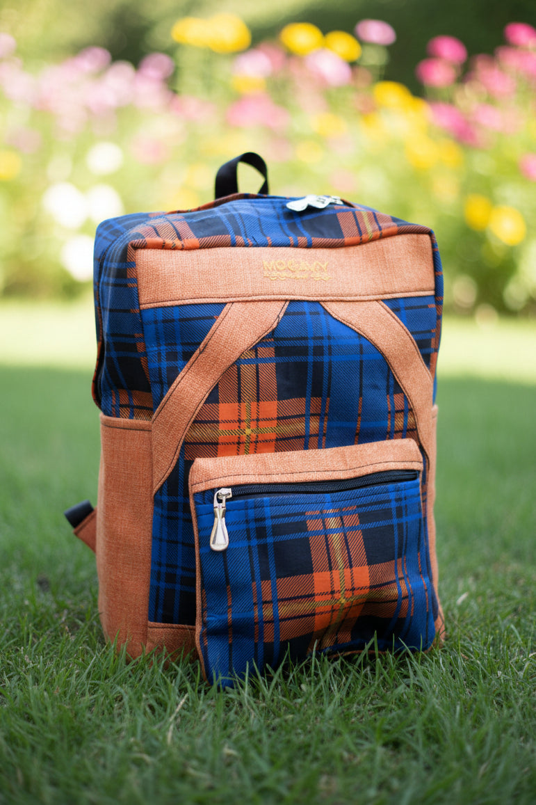 Sac à dos artisanal en tartan bleu & toile de jute orange-Mogavy.Sewing.