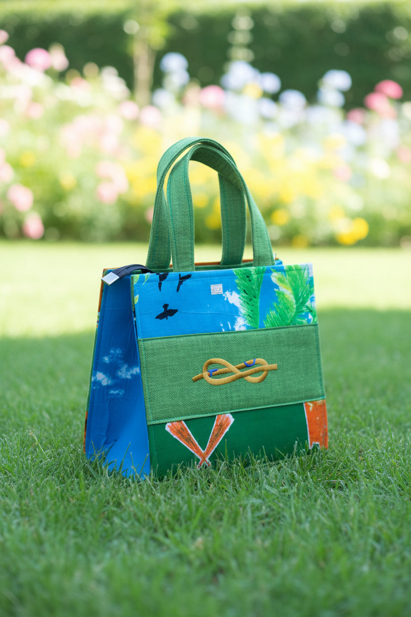 Sac cabas MOGAVY en toile de jute et tissu africain, avec pochette assortie