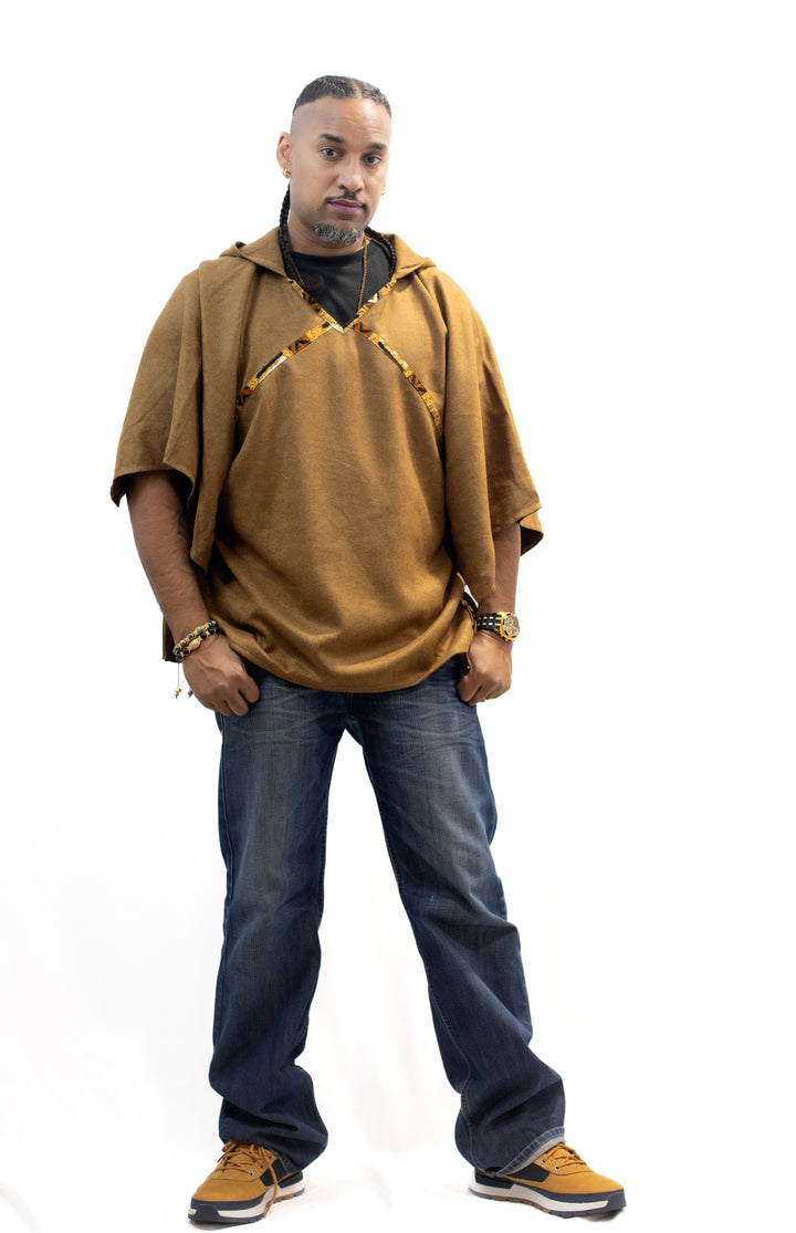 Poncho Marron à Capuche en Cachemire avec touches  de Pagne Africain