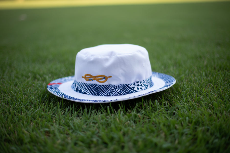 Chapeau "L'Amiral". Blanc éclatant & pagne africain