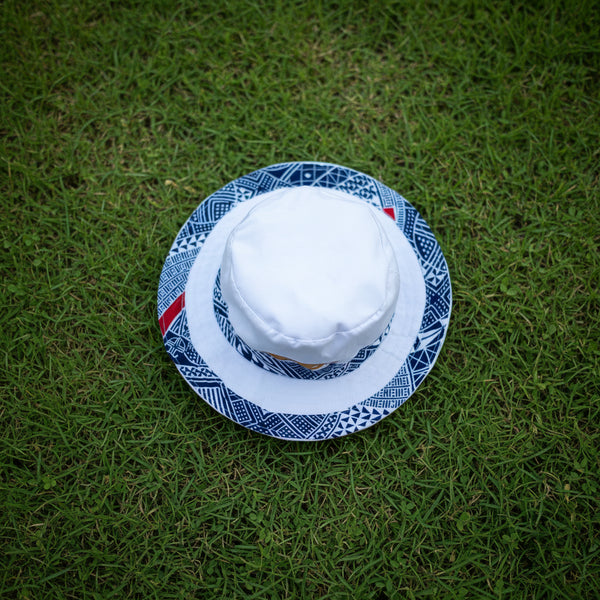 Chapeau "L'Amiral". Blanc éclatant & pagne africain