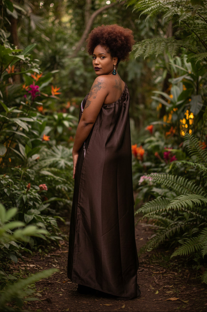 Robe asymétrique "Terre d’élégance" – Création Artisanale MOGAVY.Sewing